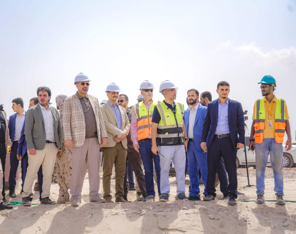 عاجل

العاصمة عدن | الرئيس الزُبيدي يدشّن المرحلة الثانية من مشروع الطاقة الشمسية بالعاصمة عدن بقدرة (120) ميجاوات.

#الدعم_الاماراتي_متواصل_للجنوب