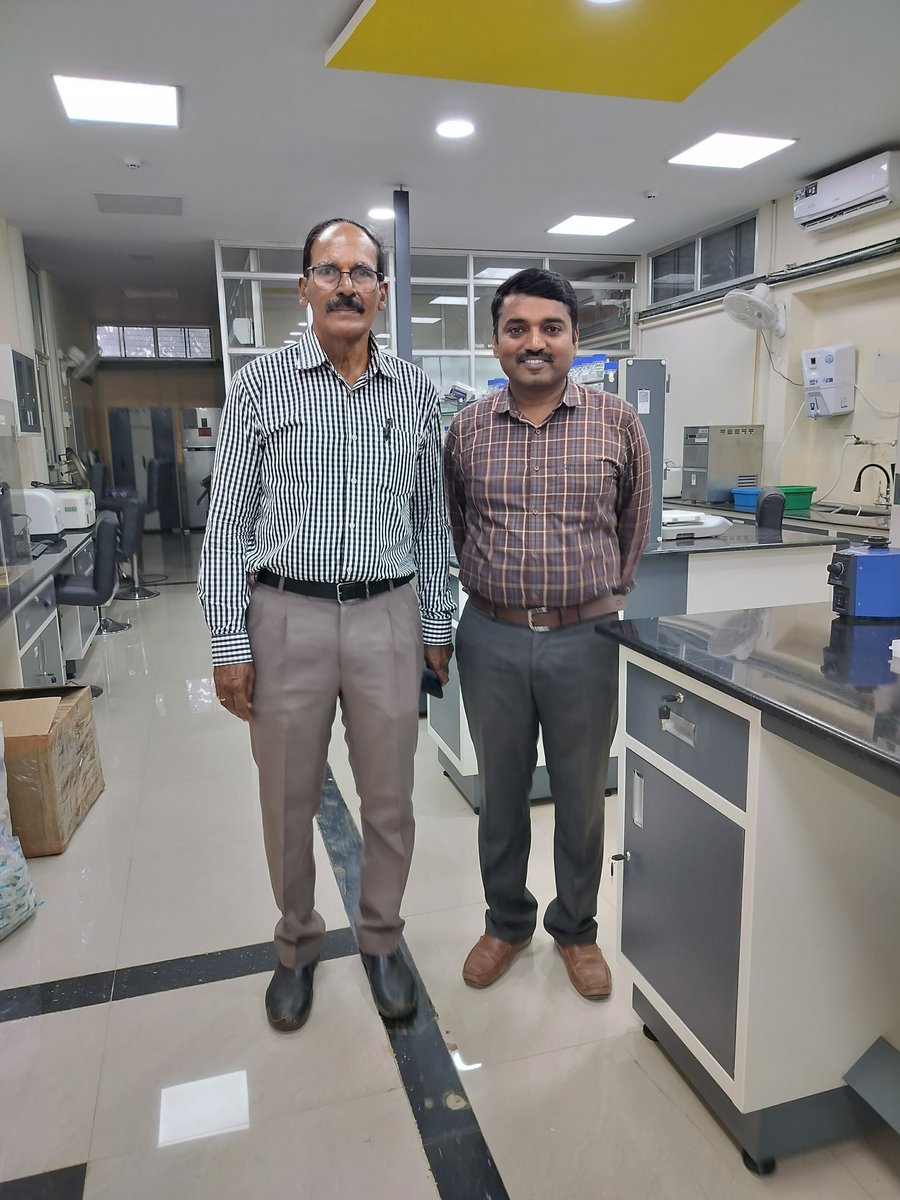 MaheshHBG's tweet photo. We were delighted to host Mr. Padmakar Reddy from Pan Seeds at our lab. His visit fostered meaningful discussions on advancing seed innovation and collaborative research opportunities https://t.co/nnHTKVZSgH