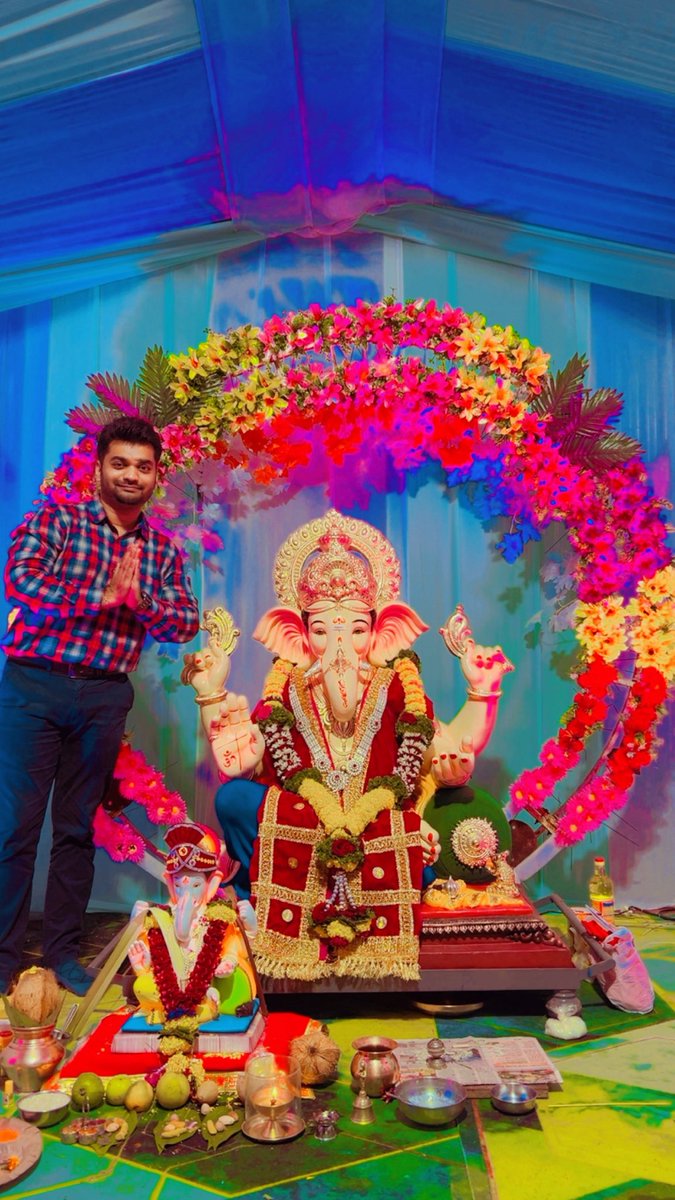 😇 🙏 
#GaneshChaturthi2025