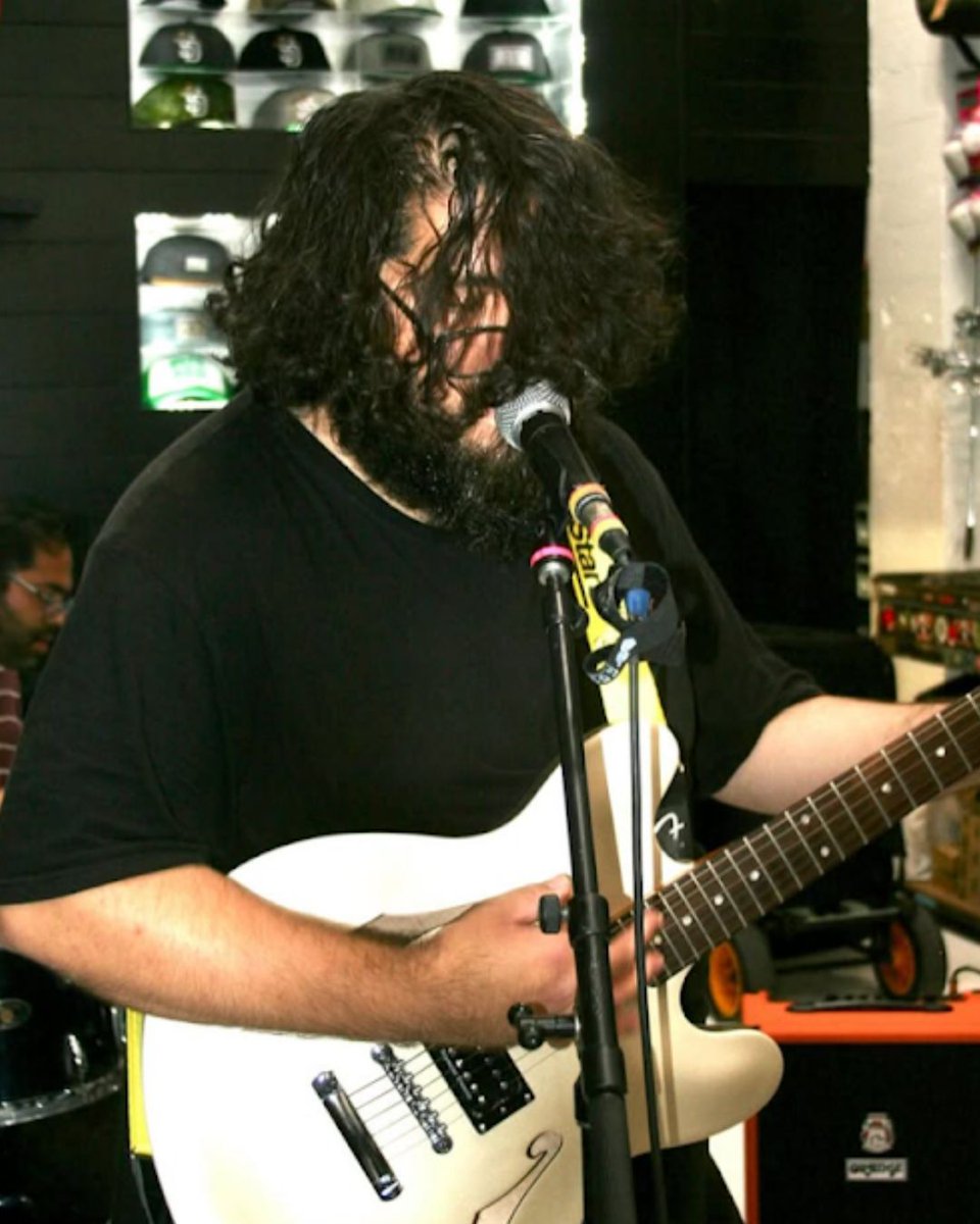 gendoglow's tweet photo. Fun fact. I tried to give up on music more than once. I always found my way back. So long as I can do this music thing, I'll be content. https://t.co/M1rDpOtzAw