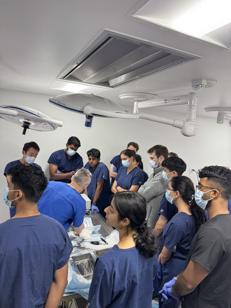 Brain and Blade Session 3 - Dr. Taylor Abel <a href="/TaylorAbelMD/">Taylor J. Abel</a> gave students a talk about pediatric neurosurgery, epilepsy and hemispherotomies. Students also got into the anatomy lab to walk through the key steps of a hemispherotomy

<a href="/PittNeurosurg/">Pitt Neurosurgery</a> <a href="/NitinAgarwalMD/">Nitin Agarwal, M.D.</a> <a href="/dtfernandesc/">David T. Fernandes Cabral</a>