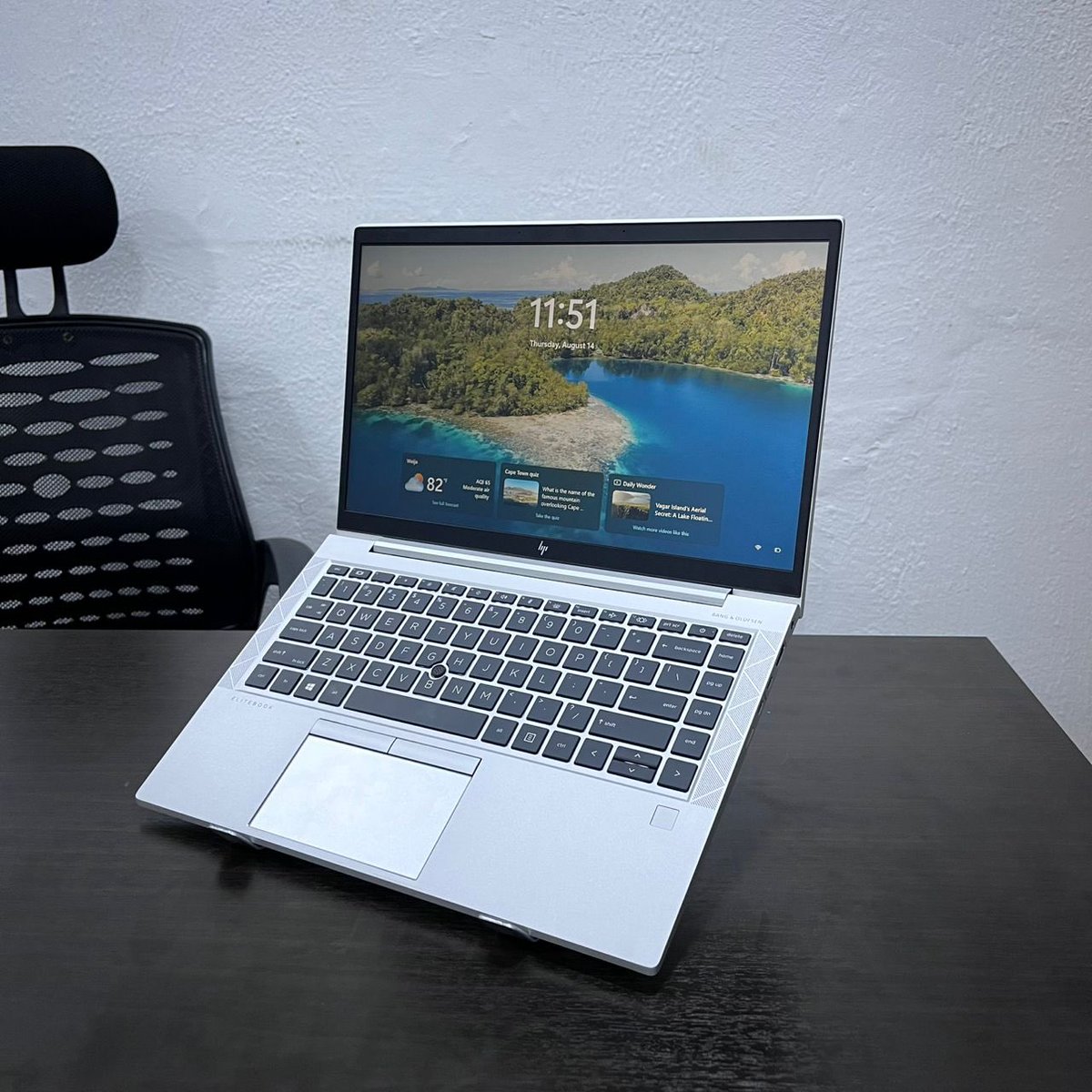 TargetPhonesgh's tweet image. HP EliteBook 1030 G7 - x360
⁠Intel Core i5 - 10th Gen
⁠16GB RAM | 512GB SSD
⁠Touchscreen - X360  
⁠Fingerprint 
⁠Keyboard light 
⁠Face ID
PRICE  - GHC 5,800