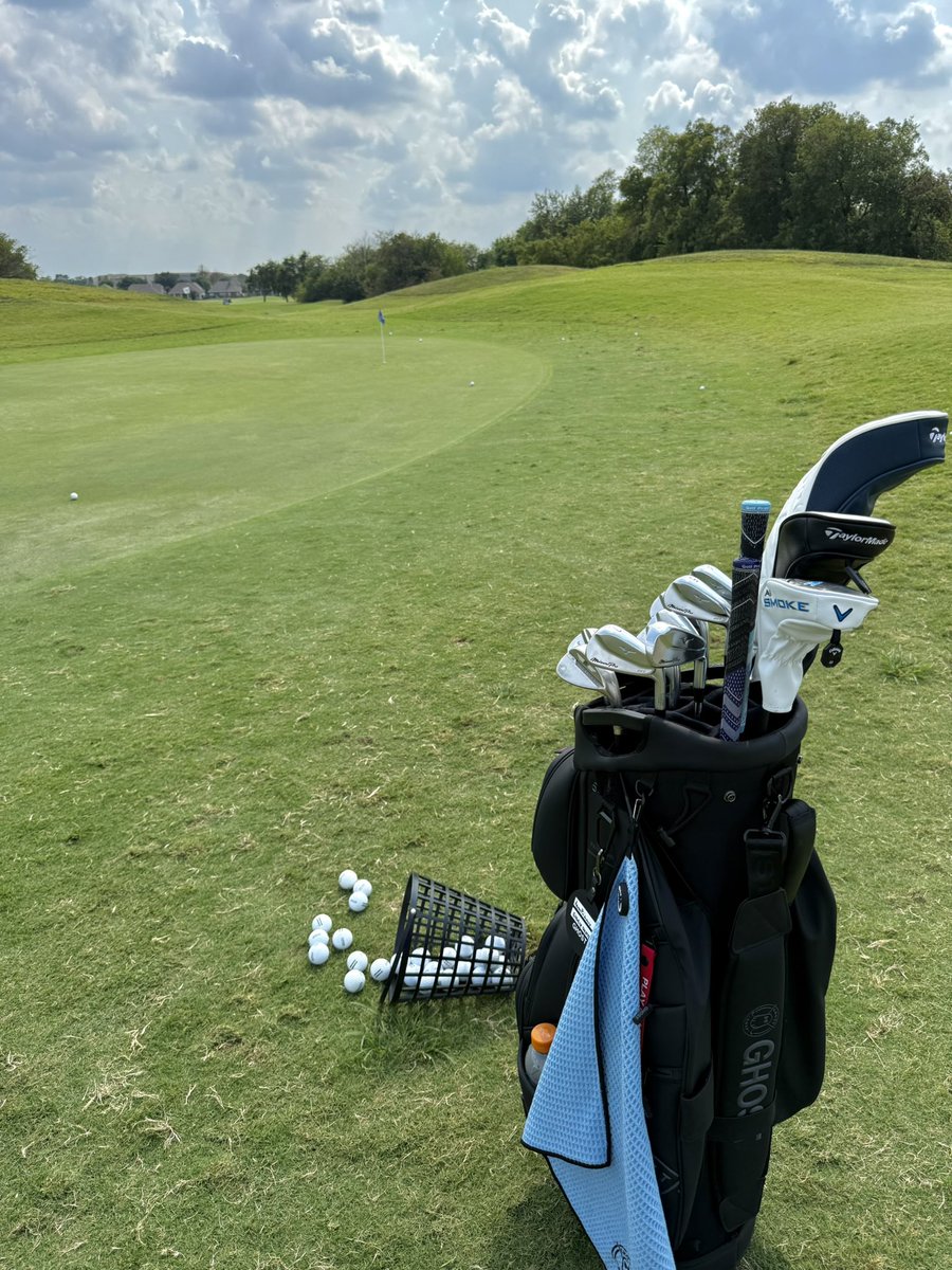 $NQ 

No trades from me today. 

Was eyeing a possible long but ultimately didn’t like it.

Backtesting my wedges now instead.