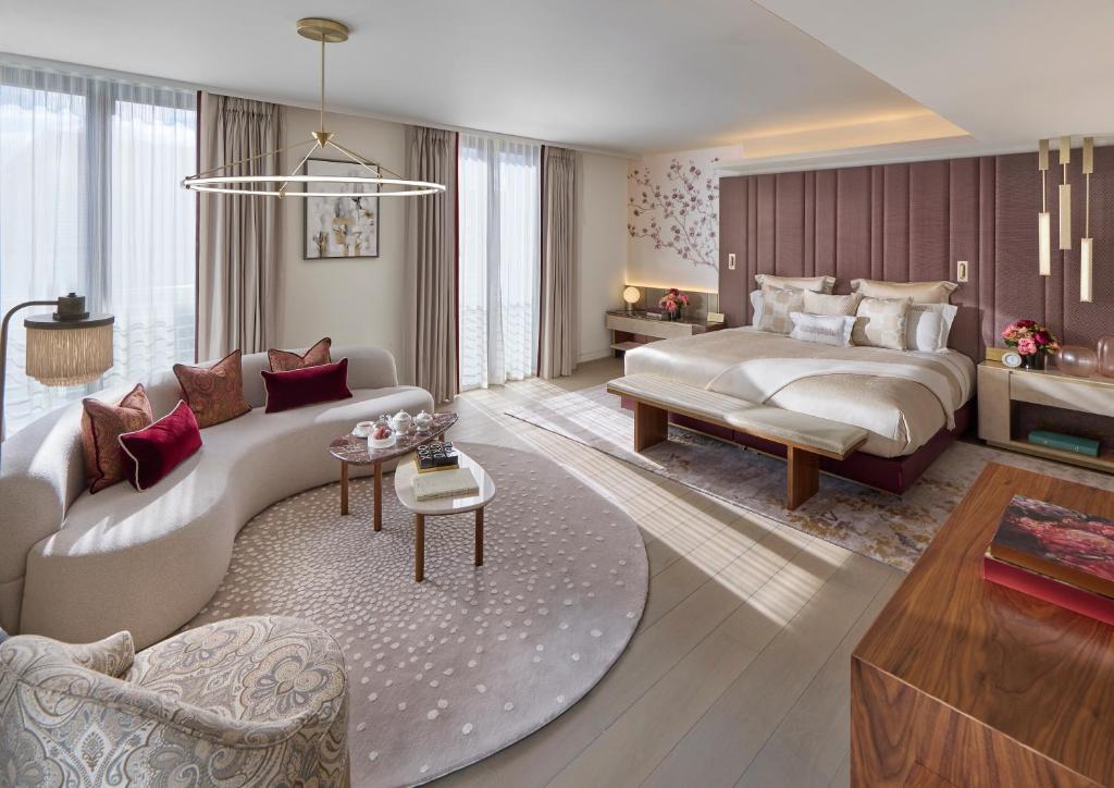 cppluxury's tweet image. Mandarin Oriental Mayfair, the quiet revolution in London’s luxury sector (REVIEW)

lnkd.in/dH2N-ybV 

#MandarinOriental #MandarinOrientalMayfair #Mayfair #London #MOMayfair #luxuryhotels #luxuryhospitality #luxury #hotels #luxurysuites #luxurydining #luxuryspa @MO_HOTELS