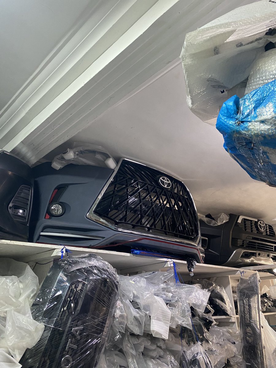 TargetPhonesgh's tweet image. FRONT COMPLETE BUMPERS:HRV 2024, MADZA CS5 18-29, TOYOTA HIGHLANDER 2012 SPEC. MADZA3, NISSAN KISS19, HIGHLANDER18 SPEC, TOYOTA HILUX 22.