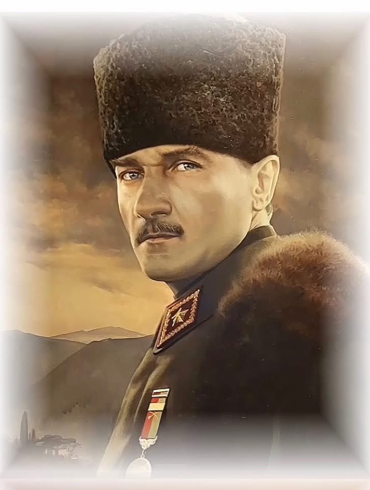 30 Ağustos Zafer Bayramımız kutlu olsun. Yine Atatürk'süz bir kutlama yapıyorlar. İnadına Atatürk 🇹🇷🇹🇷🇹🇷