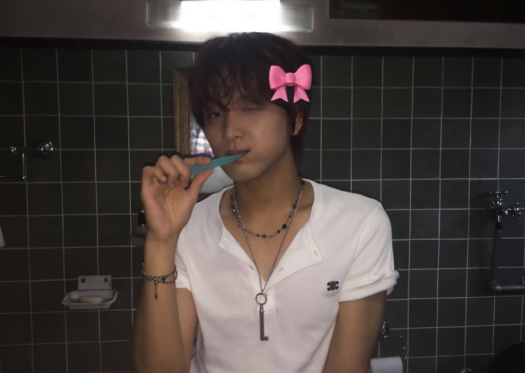 woong.. tweet media