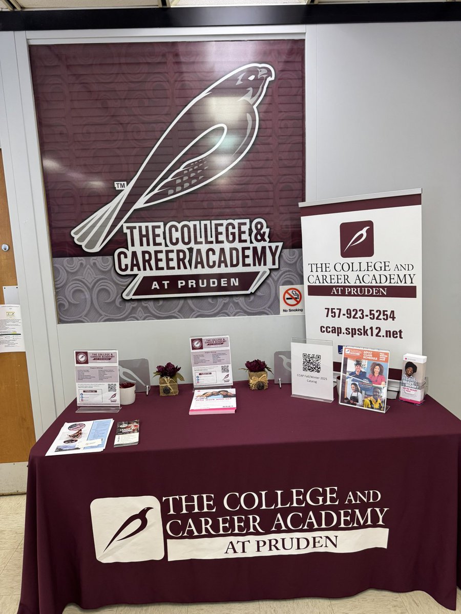 drjbg3's tweet image. 455 😱 of our best and brightest enrolled at the College and Career Academy at Pruden. Our kids in @SufVAschools are ready for their future. Great job @VaughanJohnetta!!! #SPSCreatesAchievers #WhereExcellenceIsRealized