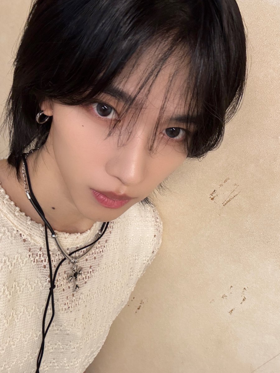 [#카엘]
나고야 정말 행복했습니다 또 다시 많은 추억을 남기고 가는 것 같아서 너무 행복해요 오사카에서도 만나요💙💙💙

#루네이트 #LUN8 #Chael