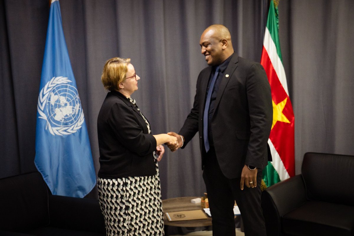 On Wednesday August 27, 2025, Minister Bouva received the Resident Coordinator for the UN, Ms. Joana Kazana, for an introduction meeting. Among topics discussed: Financing for Development, land rights of Indigenous and Tribal People, developments in the oil- and gas sector.