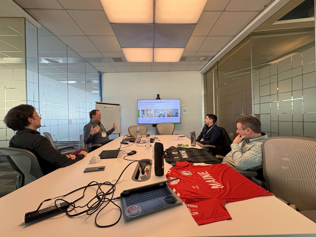 ✈️🌎 Earlier this month, the Kepware team traveled to Argentina to connect with our customers Tecpetrol, Pan American Energy, YPF, Madalena Energy Argentina, Pampa Energia, and our partner eFALCOM. Thanks to our hosts for the insights &amp; hospitality! 👋