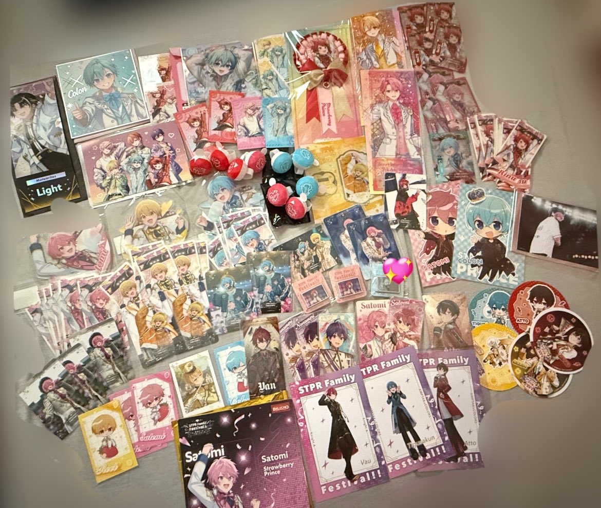 ramu56n1's tweet photo. @O__Onyann 検索より失礼致します。
マグネットを同種🩵さんと交換可能でしょうか？
また、色紙の裏面に折れがあり無償でお譲り可能ですがいかがでしょうか？
ご検討よろしくお願い致します🙇‍♀️ https://t.co/poPRgv2M9P