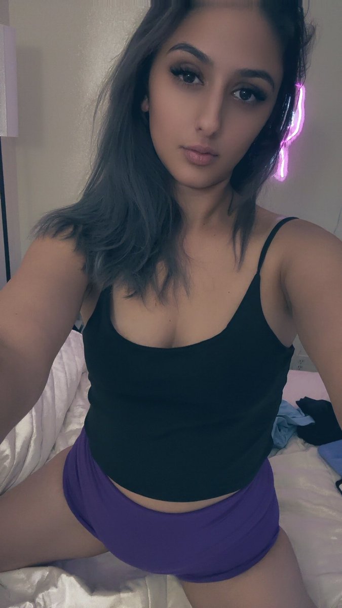 Goddess Zara Stone tweet media