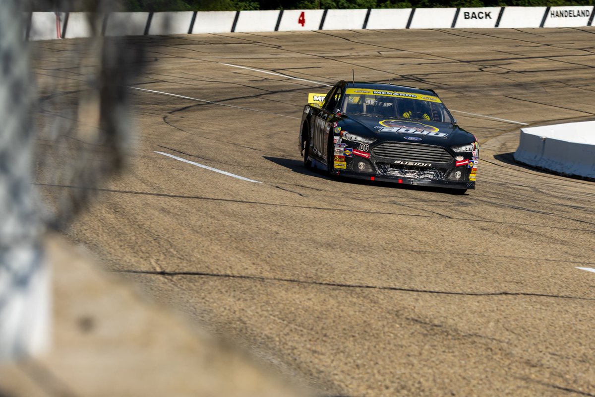 GIVEAWAY:

Win a free sponsorship on my ARCA car for Sunday’s race on the DuQuoin Dirt Mile! 

We’re giving away two 3” x 3” logo placements on my Wayne Peterson Motorsports #06! The logos will be placed on the rear trunklid or surrounding areas.

To enter:
Must like/repost this