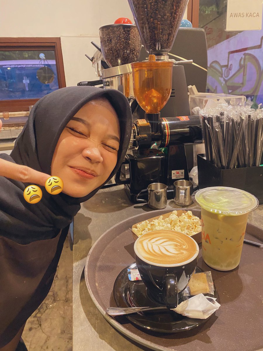 tris777ezza's tweet image. EH LUCU DEHHHHHHH