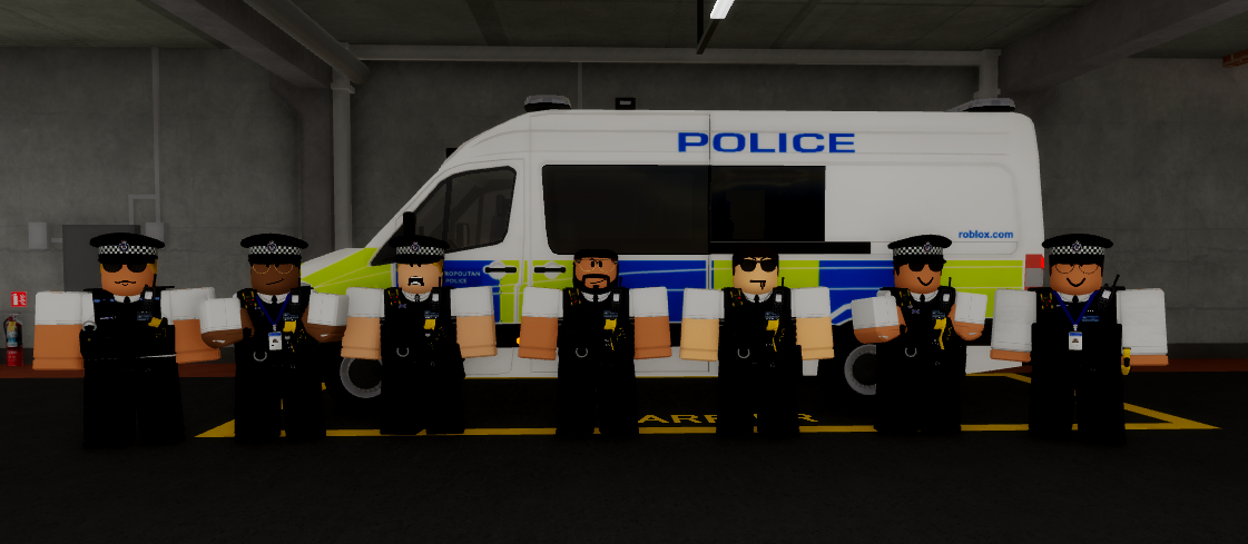 Metropolitan Police ROBLOX tweet media