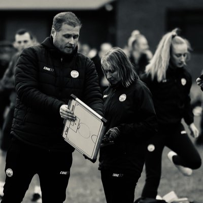 #NewProfilePic with <a href="/ange_darton/">Ange Darton</a> - good days ⚽️ 💙🤍