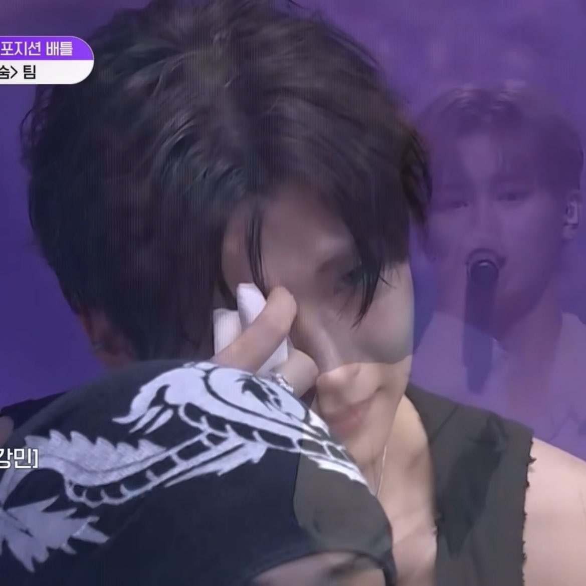 씬씬이 바람대로 짧은 4분이 싱원이에게 조금이나마를 넘어선 개큰 위로가 된 것 같음