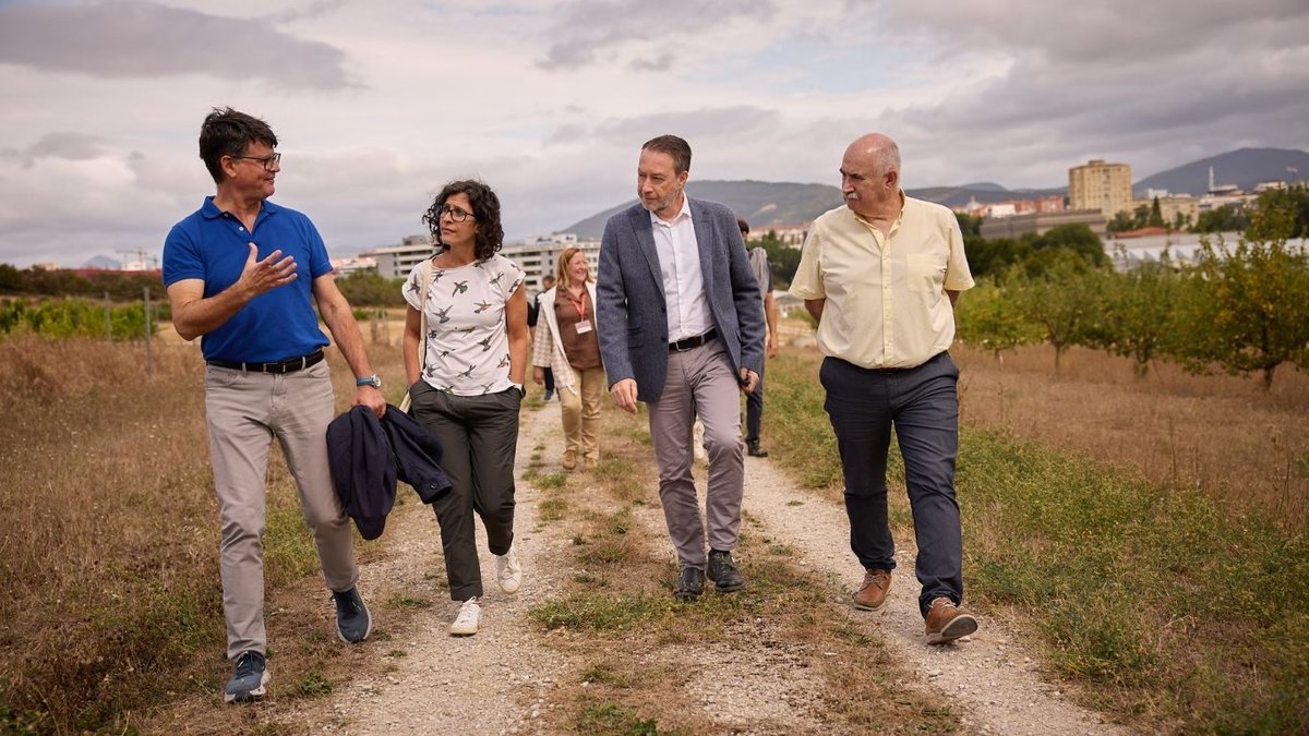 📶 🔬 🍎 🚜 El <a href="/gob_na/">Gobierno de Navarra</a> consolida su compromiso con la innovación agroalimentaria y la promoción de la cultura científica a través de la Cátedra UPNA-INTIA

🔗intiasa.es/web/es/noticia…