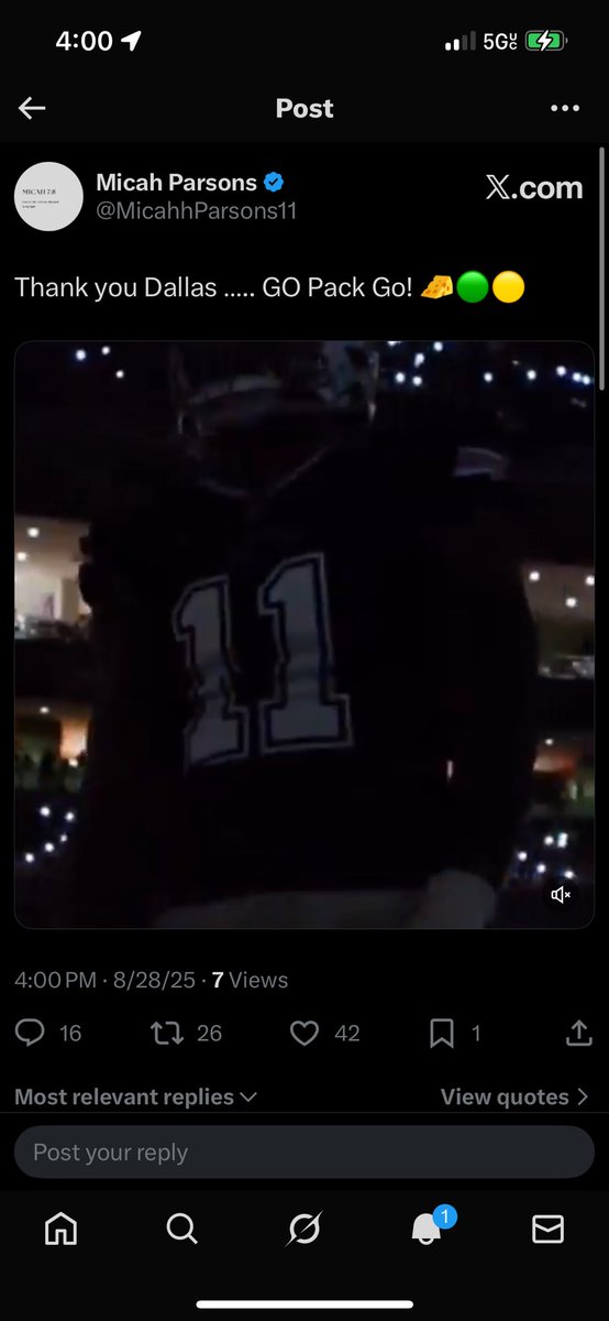 XSevenWolvesX's tweet image. Jerry Jones you fucking suck