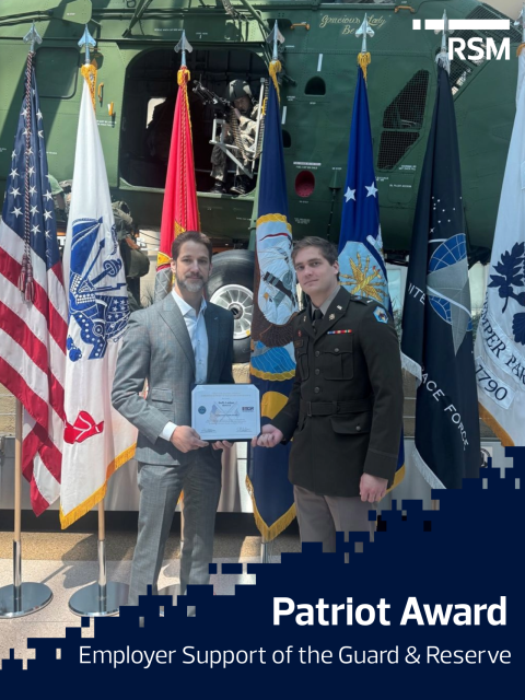 rtlich's tweet image. I’m so proud of @RSMUSLLP receiving a Patriot Award! Given to employers that provide support to military members and their families, I’m grateful to work at a firm that cares for its people and makes the transition back to work seamless. #GrowForwardatRSM rsm.buzz/46bansZ