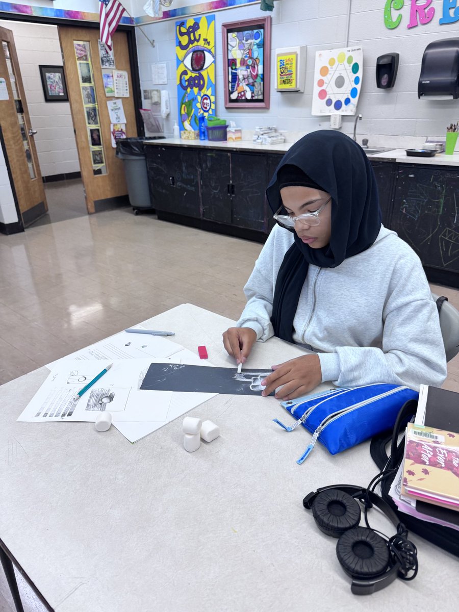 Practicing shading cylinders, I mean marshmallows! <a href="/D61EJH/">Eisenhower JHS</a>