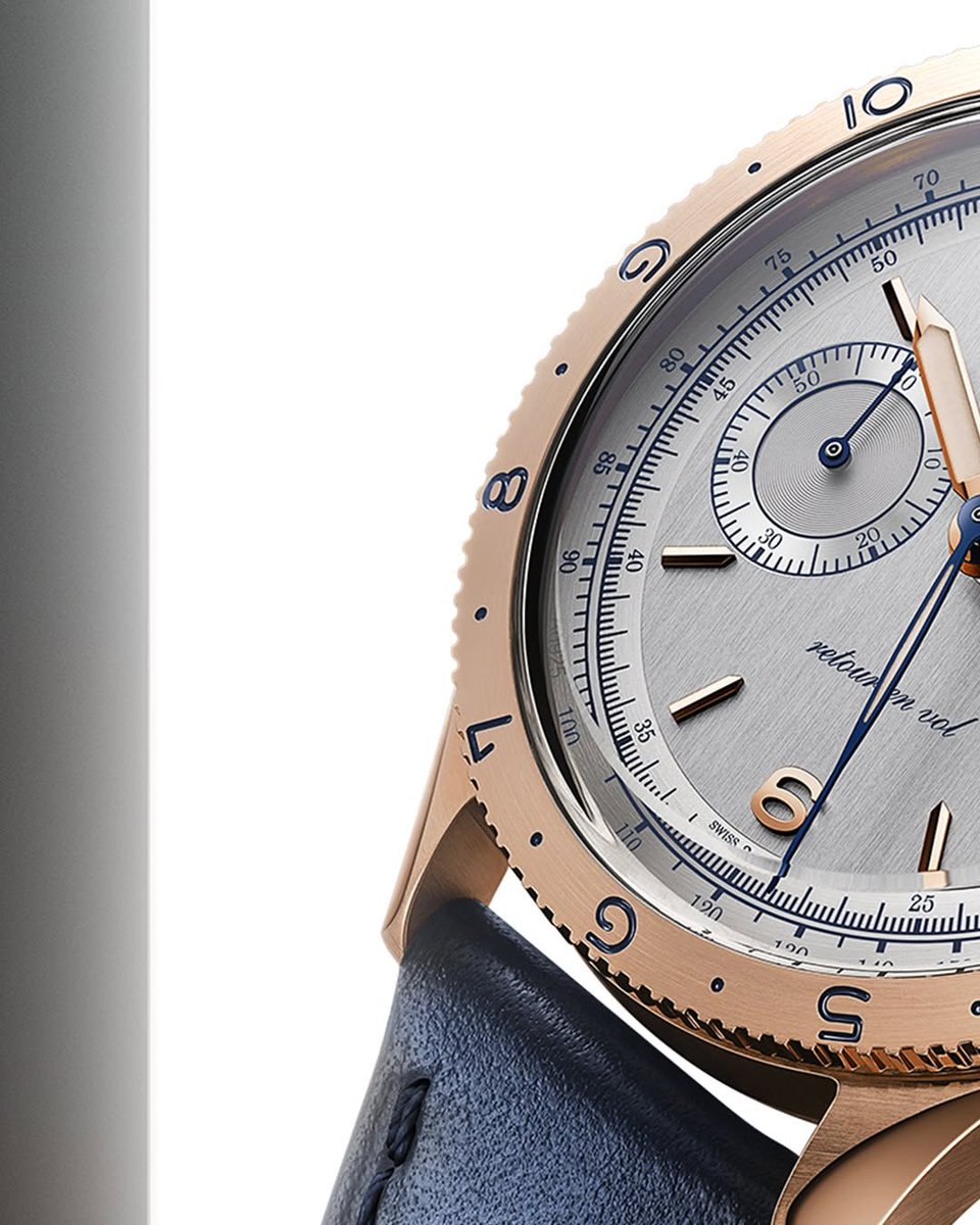 RdeVersailles's tweet image. With its 38.3 mm case, the exact size of the original 1955 model, and a brushed silver dial discreetly stamped 'Ag925'.
The new Type XX 2075 Limited Edition reclaims its roots with precision and style.
Timeless in size. Bold in spirit.

#Breguet250 #TypeXX #royaldeVersailles #RdV