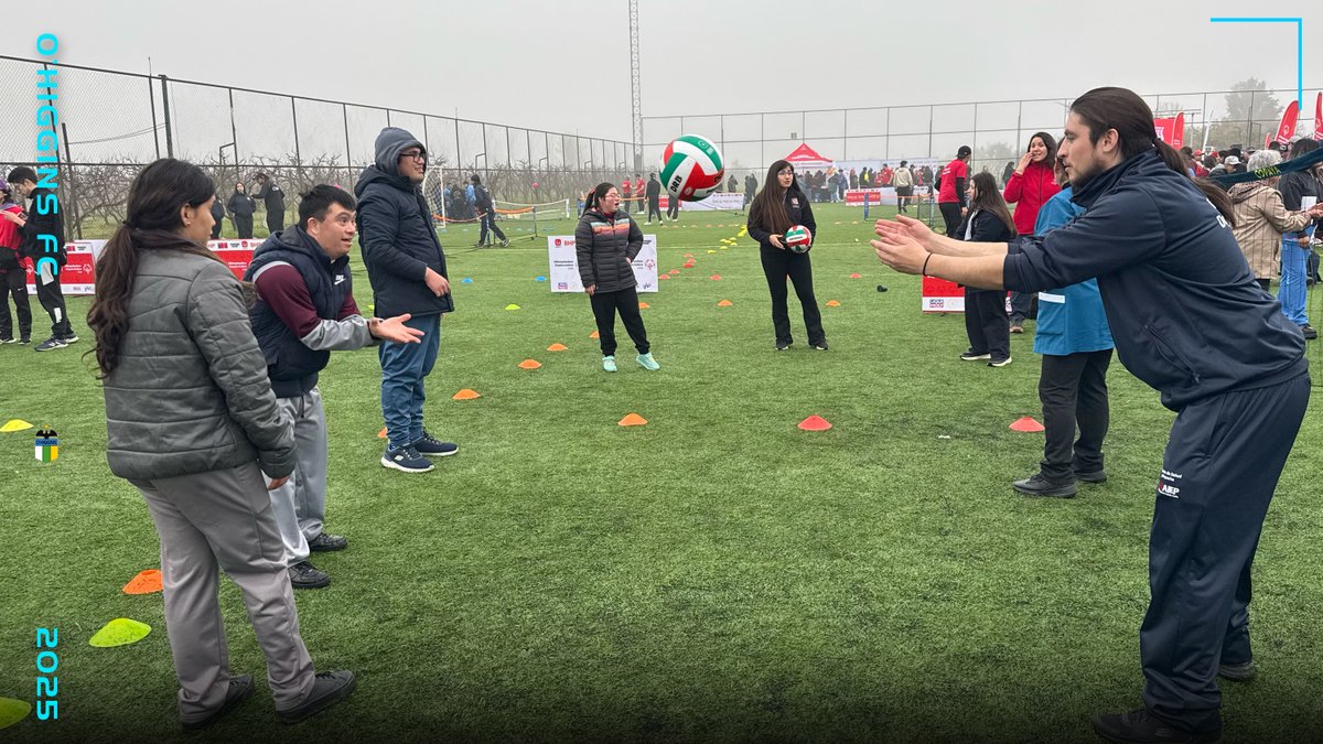 OHigginsoficial's tweet photo. 🙌🏻 ¡Monasterio Celeste, lugar para grandes eventos! 👏🏻

Nuestro centro de entrenamiento fue el escenario perfecto para realizar el Festival Regional de Deportes Unificados, evento realizado por la organización deportiva Olimpiadas Especiales y que reunió a más de 500 deportistas con y sin discapacidad intelectual.

Esta actividad es la antesala a los próximos Juegos Mundiales de Olimpiadas Especiales Santiago 2027 🇨🇱

#OHigginsFC 🇧🇼