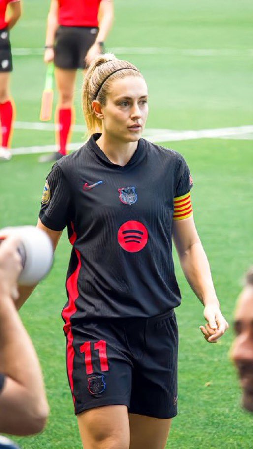 Sugerkick123 2 tweet media