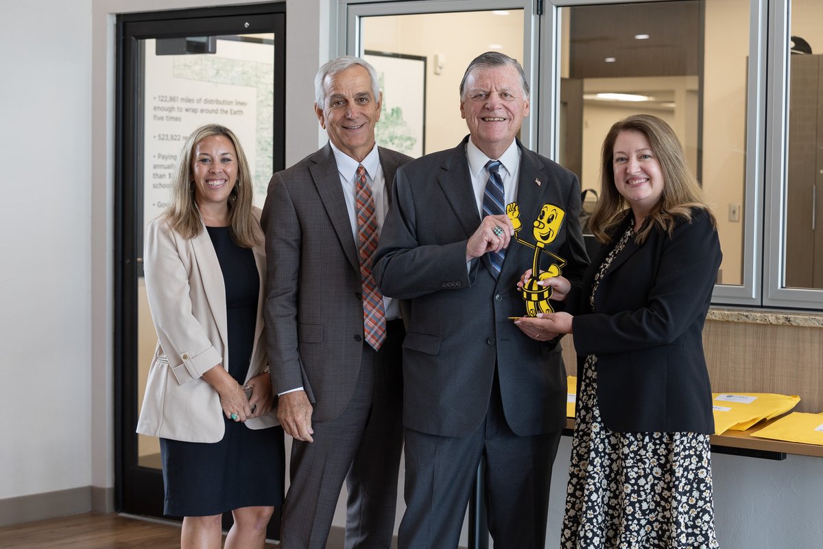 OAECoops's tweet image. Leaders representing Oklahoma’s electric co-ops had the opportunity to hear from @TomColeOK04. We appreciate his updates and his willingness to take questions from co-op leaders on issues that are important to our mission of delivering safe, reliable and affordable power.