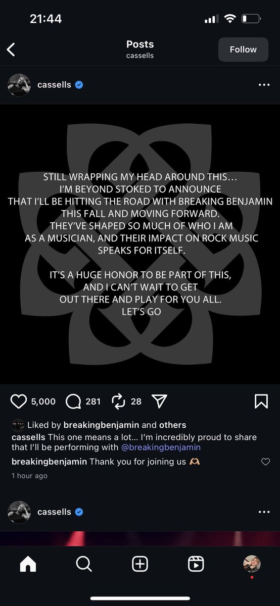 throughtheghost's tweet photo. woah worlds colliding this is very cool https://t.co/RJvUkige1p