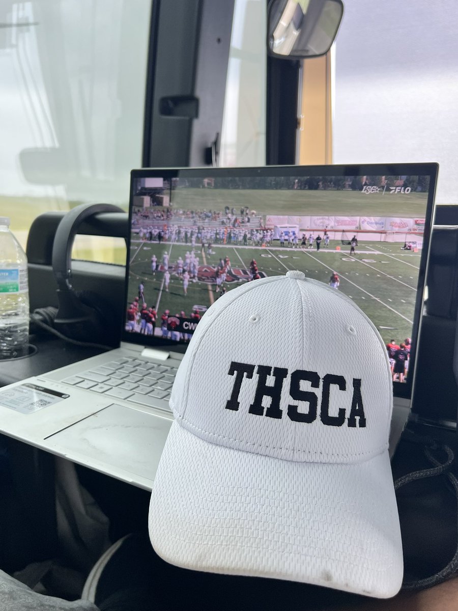 River Subia 🌵 tweet media