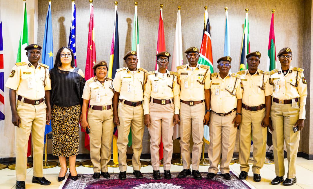 Nigeria Immigration Service tweet media