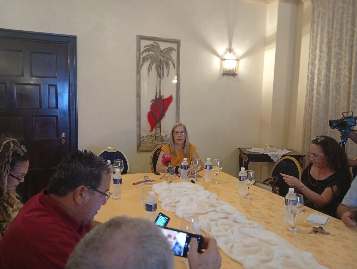 🇨🇺¡Gran anuncio! #Cubatur presenta #ExpobodasHabana2025 👰💍 
Directora Diana Beatriz Olivera Rodríguez  reveló detalles en rueda de prensa:  
📅 4-6 sep 2025  
📍 Hotel Nacional de Cuba   
Prepárense para vivir una experiencia única llena de inspiración, negocios y mucho amor!