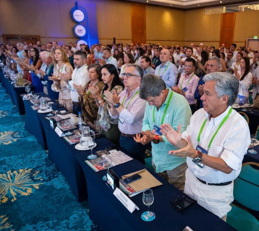 JMLinaresDLTD's tweet photo. El #CongresoNacionalDeMinería 2025 nos deja hoy un mensaje contundente: Colombia tiene un enorme potencial y la minería es un pilar clave para liberarlo.

Las discusiones sobre el futuro del sector reafirman la importancia de una minería responsable, capaz de generar bienestar en las comunidades, aportar al desarrollo regional y fortalecer la competitividad del país.

Hoy más que nunca, necesitamos un sector minero que combine innovación, sostenibilidad y compromiso social, para seguir construyendo oportunidades reales y duraderas.