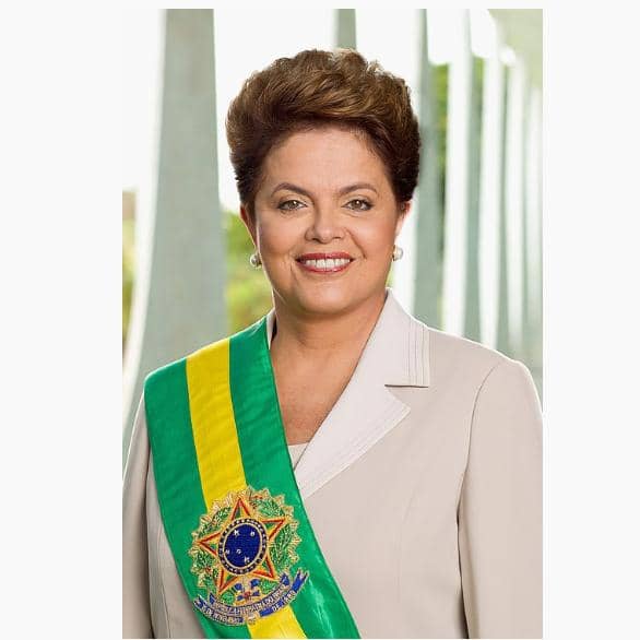 Mme Dilma Roosself@ Gouverneure de la banque centrale des Pays De Brics..🇺🇸🇨🇳🇷🇺/Bann Valpa sou pouvoir..banm  Secteur Privé Pèpè...🔥🔥