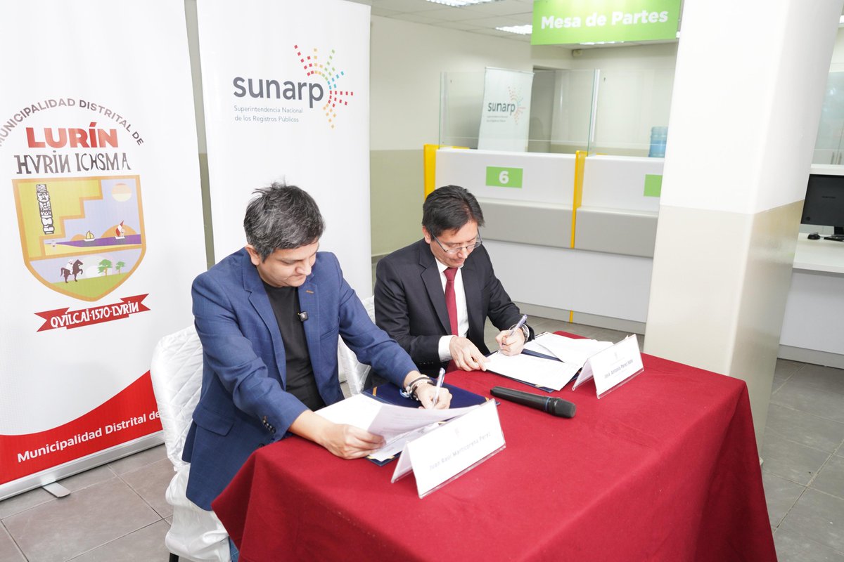 SunarpOficial's tweet photo. #NoticiasSunarp | Lurín contará con una Oficina Receptora de Registros Públicos gracias a convenio entre la Municipalidad y la Zona N° IX. Vecinos podrán iniciar trámites de inscripción y acceder a servicios de publicidad registral como vigencia de poder y títulos archivados.✅📑 https://t.co/6G4KH567Yf