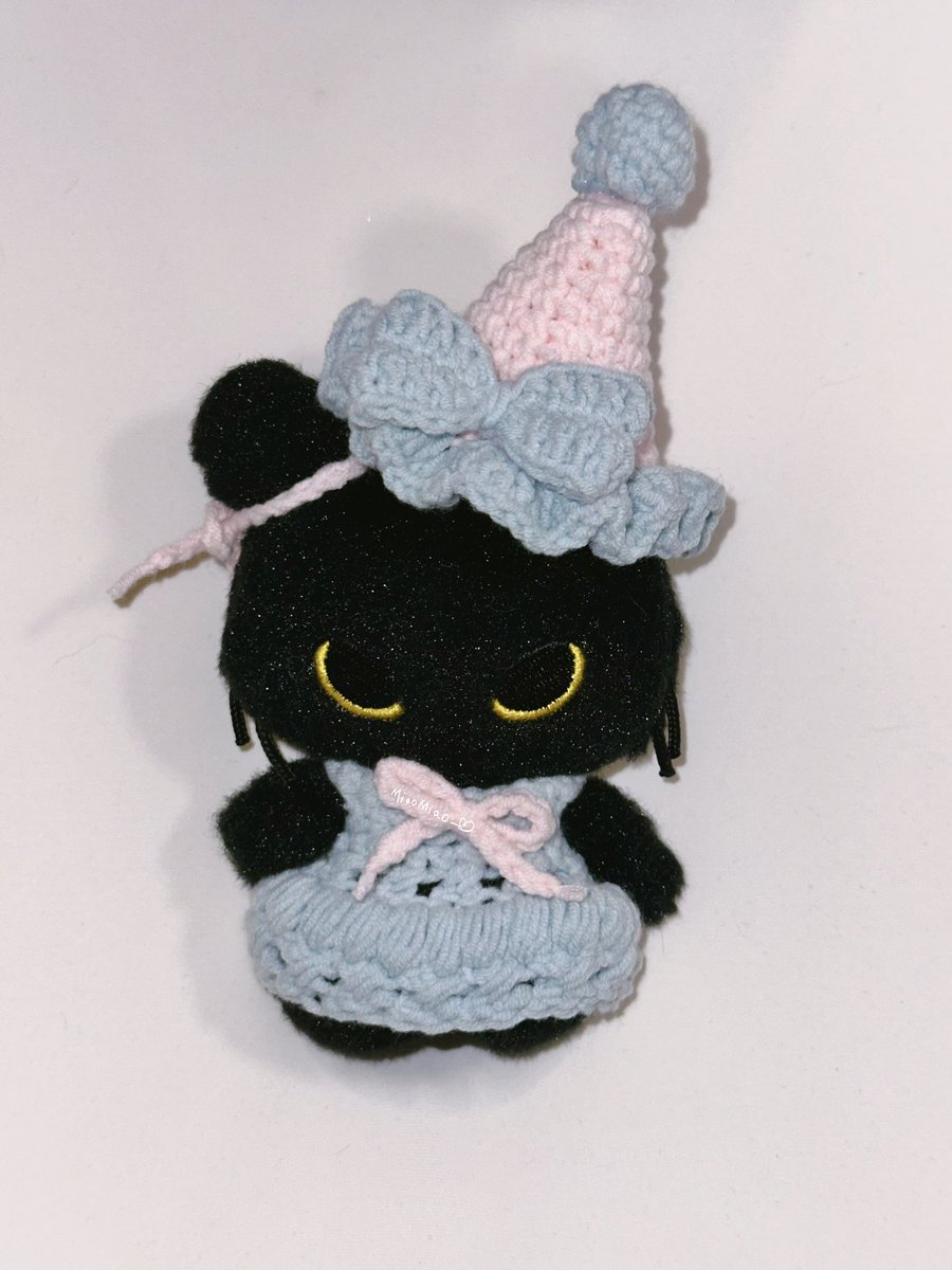 艺喵的衣橱-예냥의 옷장
삼각모자-꽃봉오리치마-침수건
우리 예냥이가 옷걸이네~뭘 입어도 예뻐
예냥이 예성  yesung #YESUNG