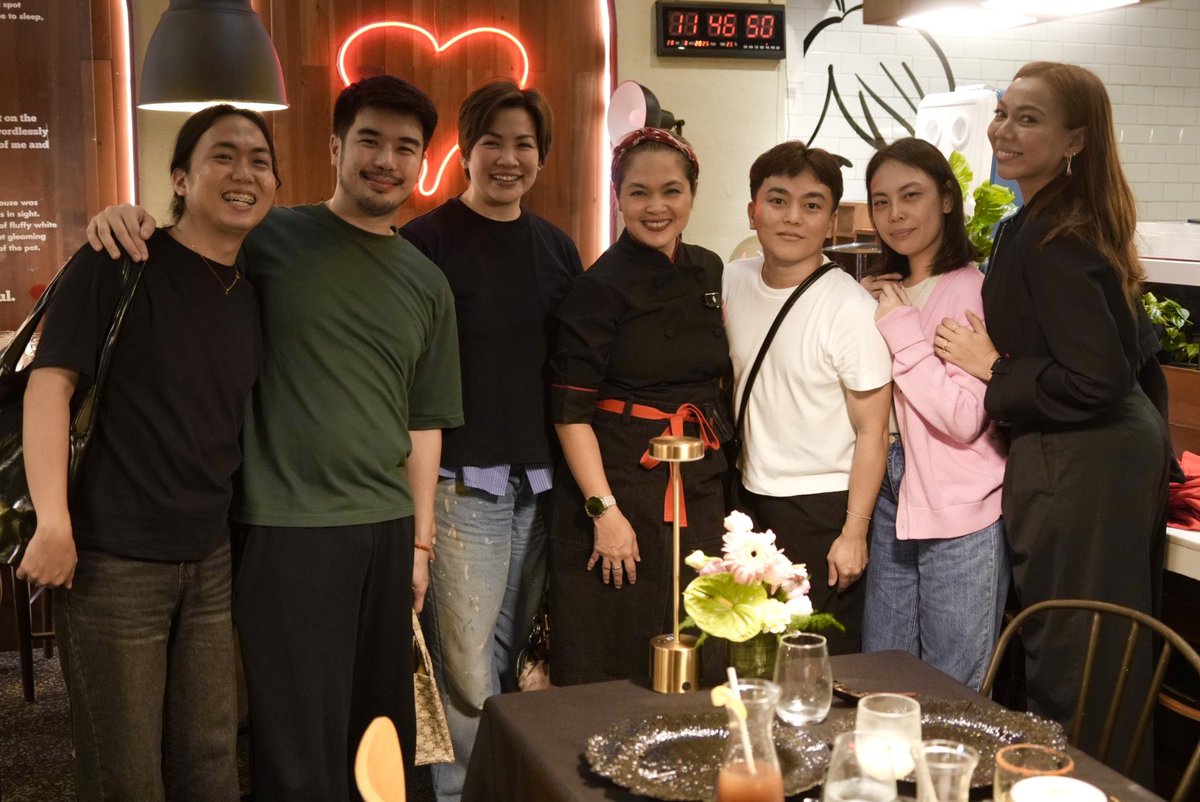 officialjudayph's tweet photo. (3/4) Love and gratitude to everyone who came and to our amazing crew. Maraming salamat! ❤️✨

#JudyAnnSantos #Angrydobo #ADChefsNight #ThisIsLove #LoveEatRelationship https://t.co/AlQqw3m2nc