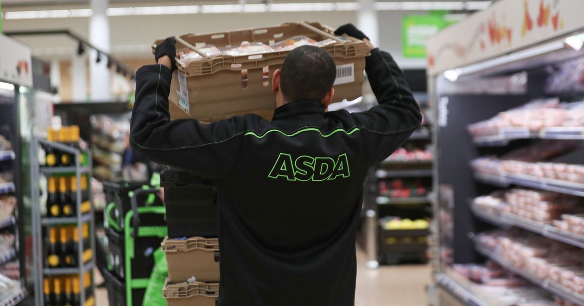 UK's Asda warns of sales hit from completion of Walmart IT separation reut.rs/3VmRltz