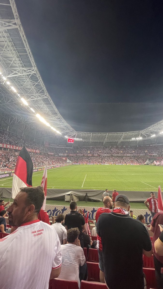 Bu anı yaşamak için çok bekledik ..
Futbol şansı yanımızda olsun inş . Panathinaikos da kimmiş ,yener geçeriz 👑KİNG OF THE NORTH 👑  #samsunspor