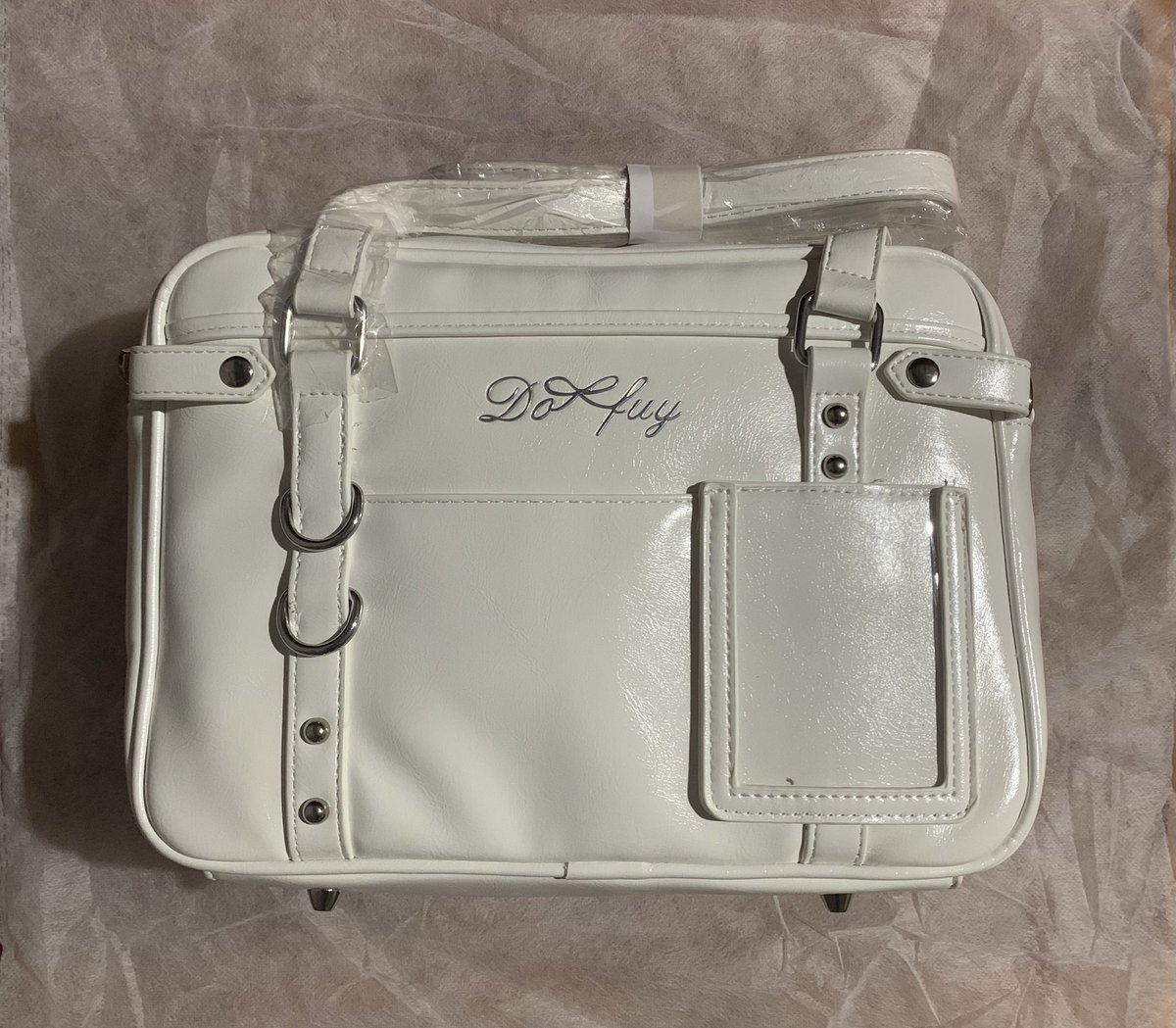 อิตะแบค Yudofuy สีขาว ใบเล็ก มือ 1
Size : กว้าง 10 cm ยาว 28 cm สูง 20 cm
850฿ รวมส่ง

#อิตะแบค #ตลาดนัดอิตะแบค 
#ตลาดนัดกระเป๋า