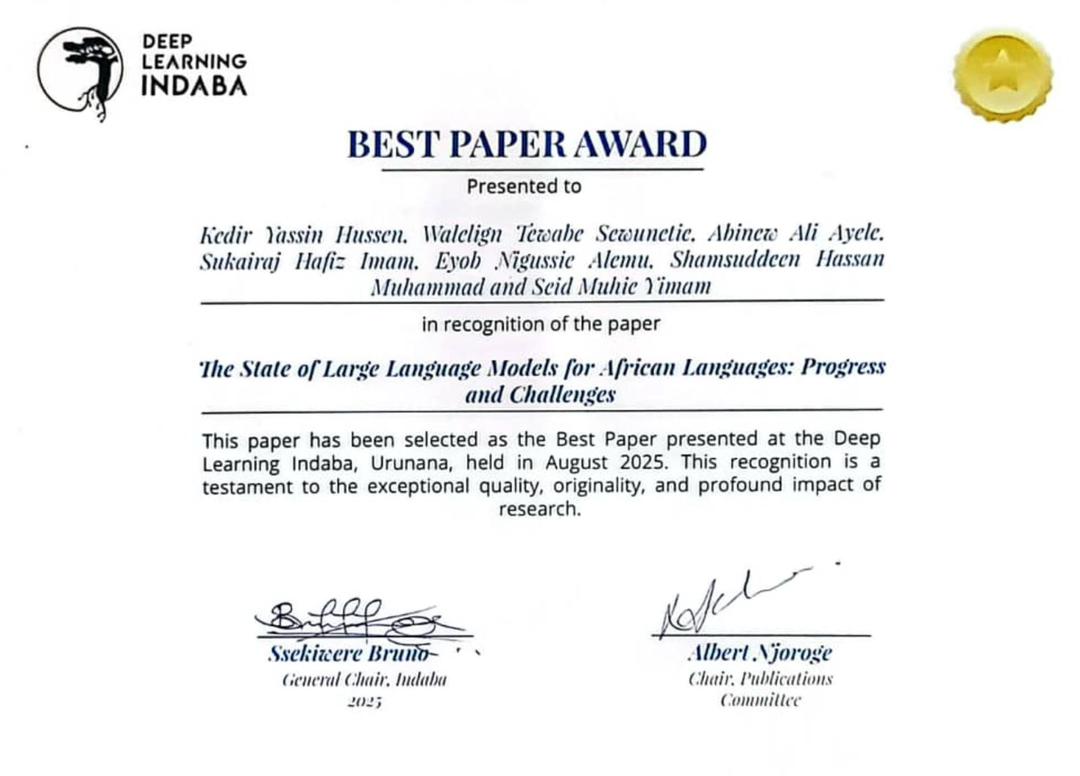 ArewaDataSc's tweet photo. Another win for Arewa Data Science Academy!
Our mentor Dr. @Shmuhammadd & co-authors won the Best Paper Award at #DeepLearningIndaba2025
'The State of Large Language Models for African Languages: Progress and Challenges'
#ArewaDataScience #AIforAfrica #AfricanLanguages https://t.co/4x4vwDflxB