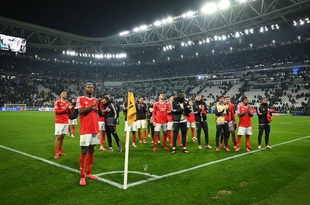 ViolinistadaLuz's tweet photo. Real Madrid, Chelsea, Bayer Leverkusen, Juventus, Napoli, Ajax, Qarabag e Newcastle.

Um sorteio de Champions, para uma equipa de Champions.

Sem medo. Se fosse fácil chamar-nos-íamos outra coisa... https://t.co/w7nvAbwK4E