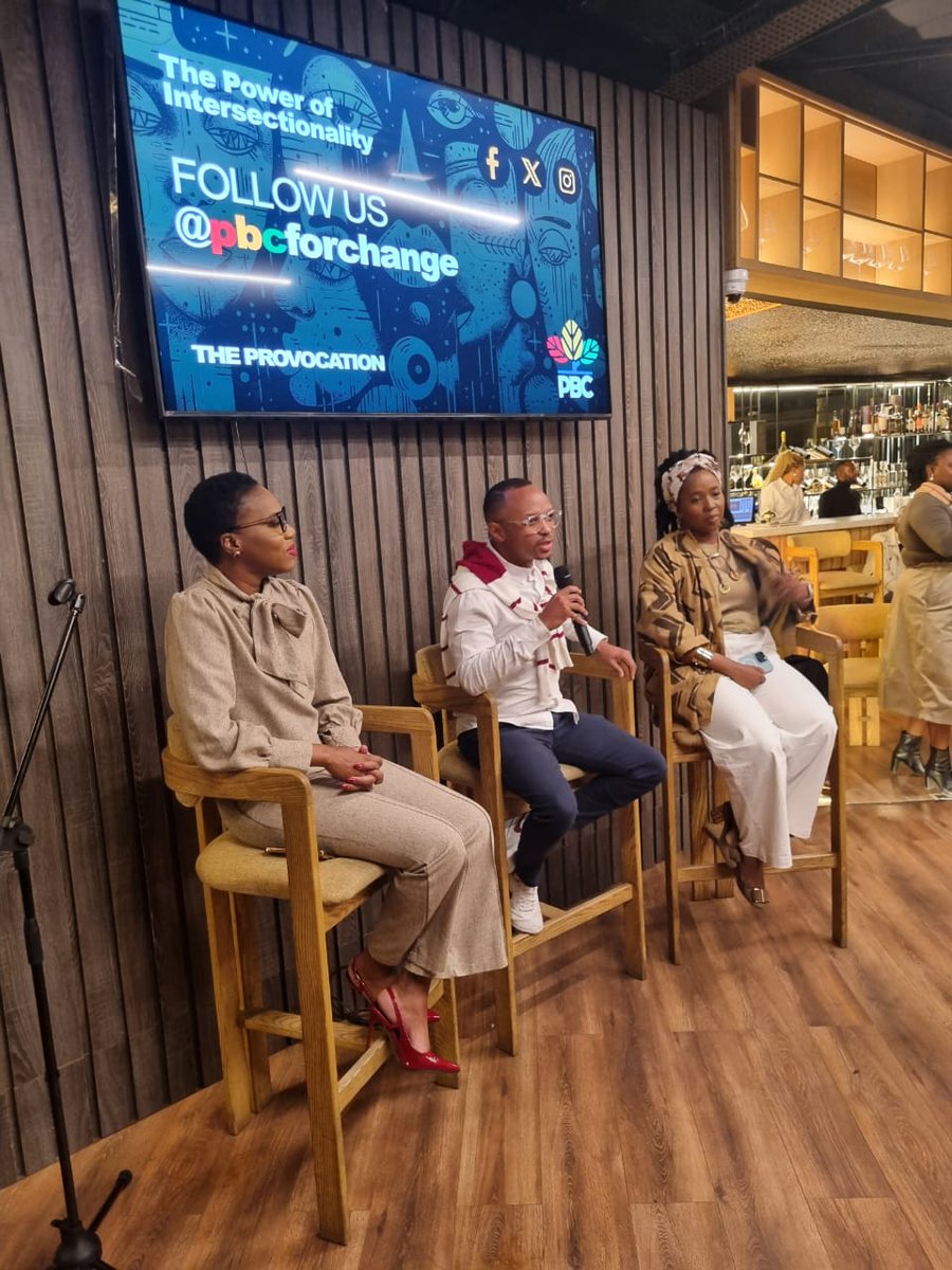 merrystrwberry's tweet photo. Kicking off a conversation about the importance of getting involved in advancing SA with @pbforchange @TebogoMoalusi_ @VuyiswaRamokgop @NobuntuSA #ThePBCProvocation https://t.co/z8on6zAt6A