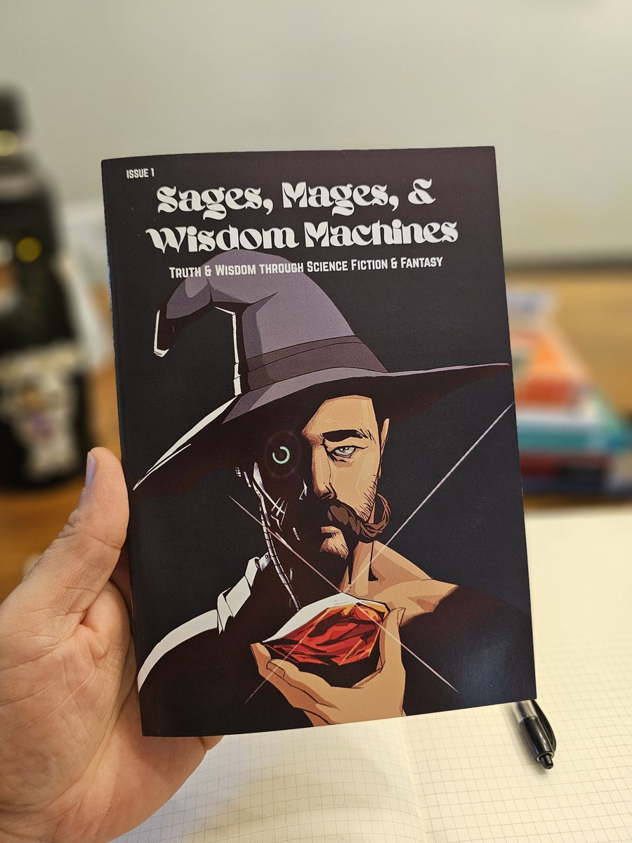 I started my own science fiction &amp; fantasy magazine. Issue 1 is a collection of 4 of my SFF stories + companion essays on the philosophy &amp; Easter Eggs in each + 2 philosophy &amp; SFF essays + 2 of my fantasy poems. It's been unbelievably rewarding 
creatoriq.cc/45xDYNh
