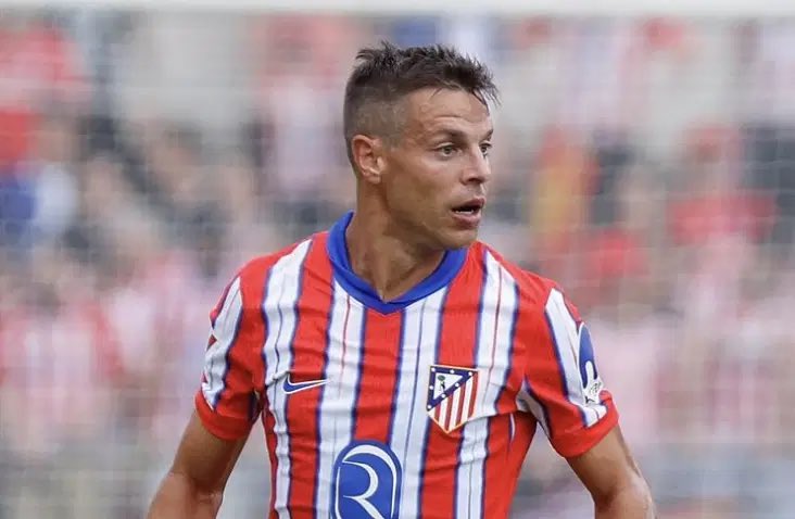 Gones House (@goneshouse_) on Twitter photo 🚨💣 Info #OL via <a href="/FabriceHawkins/">Fabrice Hawkins</a> :
L’OL est en discussions pour recruter César Azpilicueta 🇪🇸 !
Libre depuis la fin de son contrat avec l’Atlético, l’expérimenté latéral droit (ex-Chelsea, 44 sél. Espagne) attire aussi des clubs espagnols.
On attend évidemment de savoir si 🚨💣 Info #OL via <a href="/FabriceHawkins/">Fabrice Hawkins</a> :
L’OL est en discussions pour recruter César Azpilicueta 🇪🇸 !
Libre depuis la fin de son contrat avec l’Atlético, l’expérimenté latéral droit (ex-Chelsea, 44 sél. Espagne) attire aussi des clubs espagnols.
On attend évidemment de savoir si