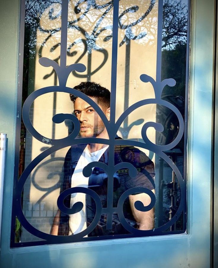 meenakshiyadav_'s tweet image. Bigg Boss won’t know what hit the Gaurav Khanna is taking over!  #SupportGaurav #GauravKhannaForTheWin