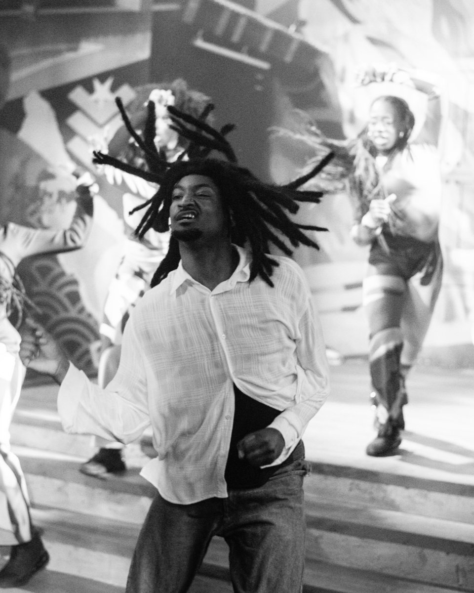 Tix4Lv's tweet image. One love, one show, one unforgettable Vegas night. Bob Marley: Hope Road is here to make you sing, dance, and feel the vibe 🌴🎶
🔥 Hot Summer Deals available now at Tix4.com or any of our booths! Get your tickets now!

#Tix4Vegas #VegasShows #HopeRoad…