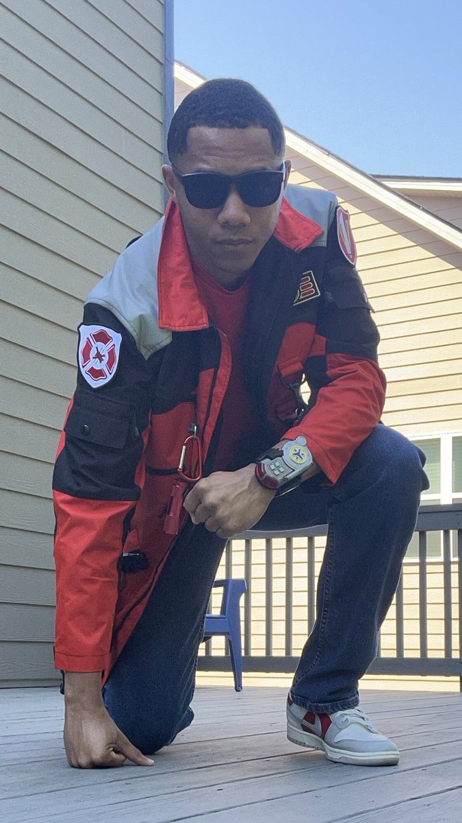 They said Power Rangers weren’t real, so I became a firefighter to be a Ranger in real life

Happy National #PowerRangersDay